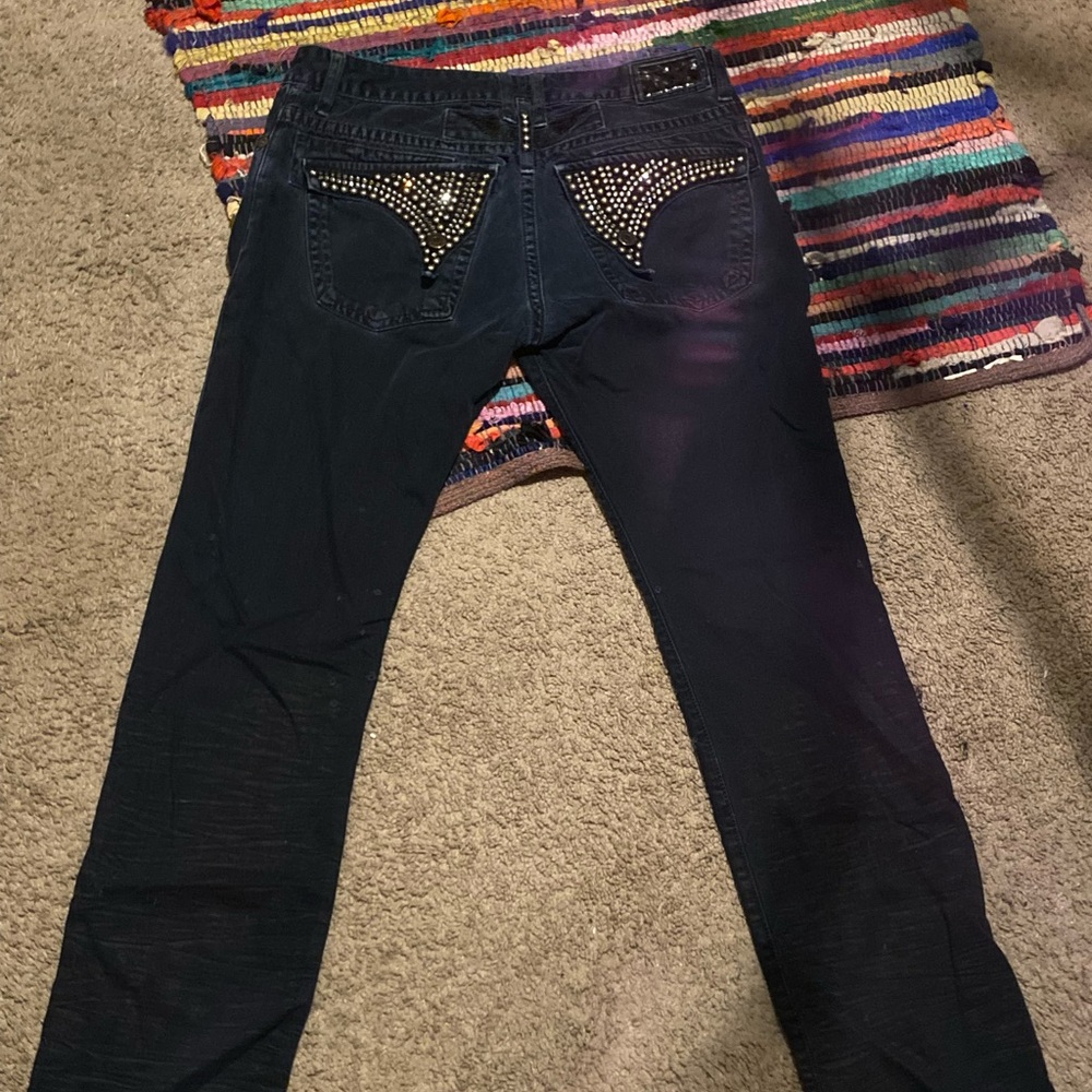Used Distressed Black/Red Robins Jean w/ Back Pocket Studs